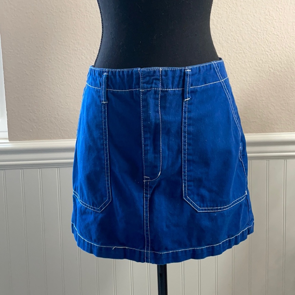 Cute jean skirt - Picture 3 of 6